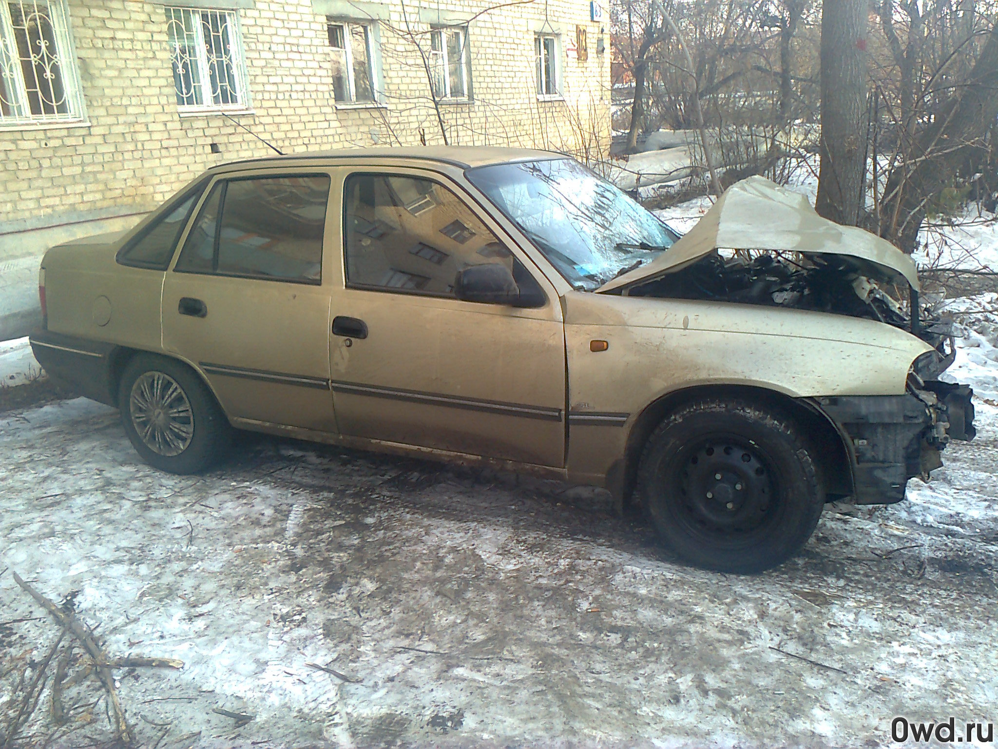 Битый автомобиль Daewoo Nexia (2005) в Екатеринбурге